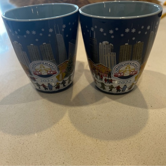 Chicago christkindlmarket Festive Holiday Mug Set - Picture 2 of 10